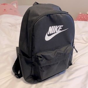 Nike Minimal Large Capacity School Backpack